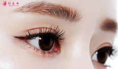 割双眼皮要多久可以化妆？