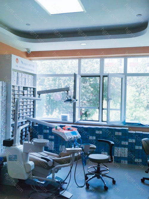 中诺口腔医院牙齿矫正收费标准