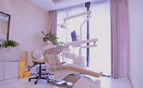 临近暑假了不少宝妈想知道扬州牙齿矫正哪个医院好？今天小编给大家整理出三家扬州好的口腔牙科