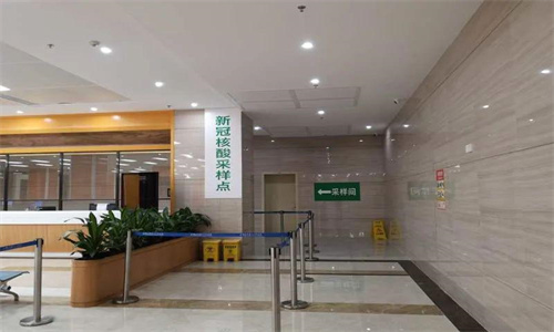 青岛贵金属烤瓷牙整形医院前十排名新参考,青岛东和医疗市南江西路口腔门诊部（瑞泰江西店）口碑价目表出炉