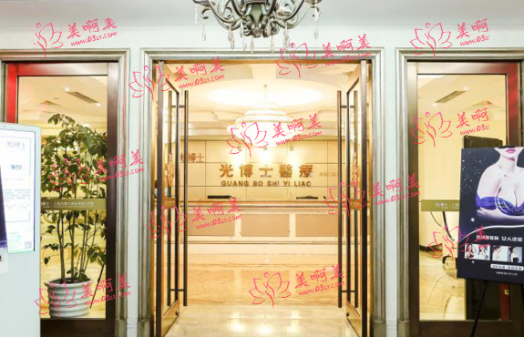 上海割双眼皮实力整形医院推荐：伊莱美、时光、艺星等都是热门机构！