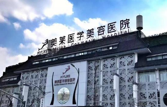 成都地区隆胸技术靠谱的医院有哪些？这有有五家人气机构值得推荐！