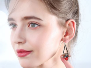 宁波割双眼皮好医院推荐 美莱割双眼皮价格贵吗 割多宽好