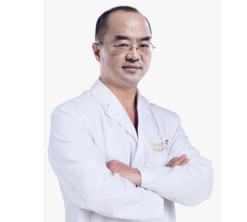 上海玫瑰国际朝天鼻整容多少钱 人气专家简介+矫正效果图