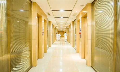 烟台口唇牙颌部整形医院前十排名名单2023揭晓,烟台华美医疗美容诊所收费不贵是真的